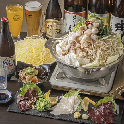 内脏火锅和马肉刺身套餐