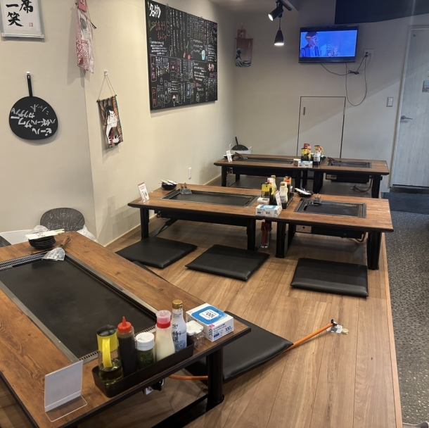 店内全席お座敷となっております。団体様、貸し切り大歓迎！