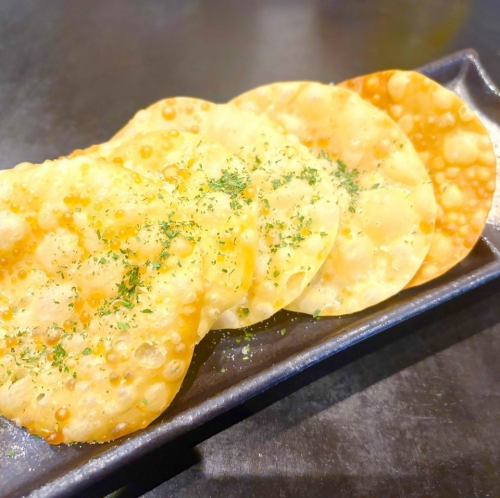 餃子の皮チップス