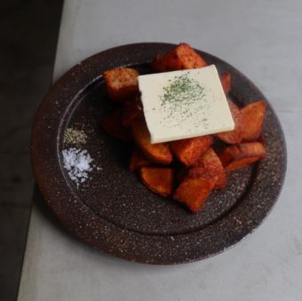 ポテトフライ　塩バター