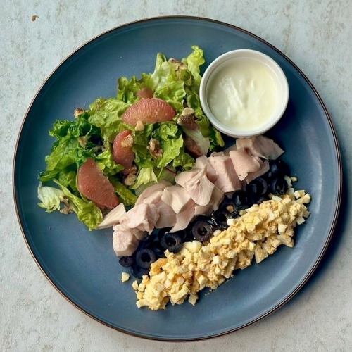 ブレストチキンのニース風サラダプレート