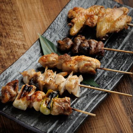 【生付き2.5H飲放題】地鶏せいろ蒸し・炭火焼鳥・炊き込みご飯の鶏尽くし!全8品 5000円⇒4500円