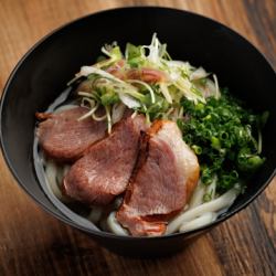 炙り鶏の出汁うどん