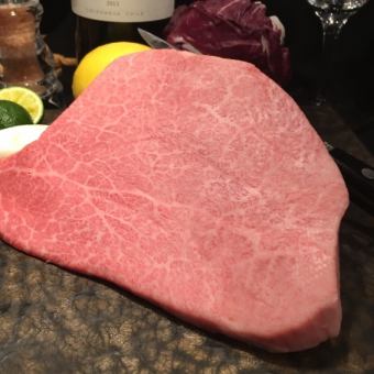 ≪記念日・誕生日におすすめ！【特選黒毛和牛を堪能の6,800円】コース≫