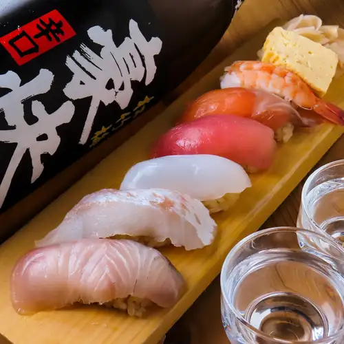 寿司100日元起