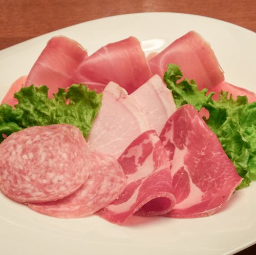 【アペタイザー】ハム盛り合わせ