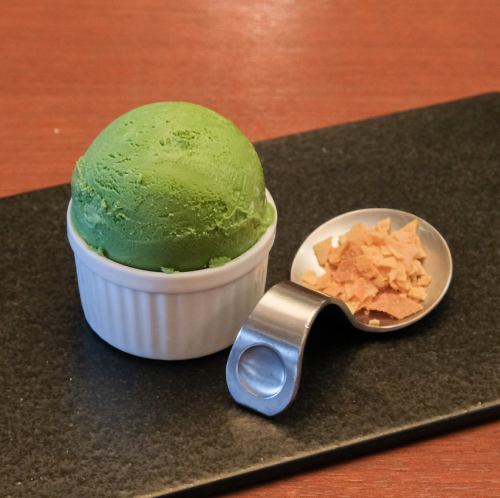 八女抹茶アイスクリーム