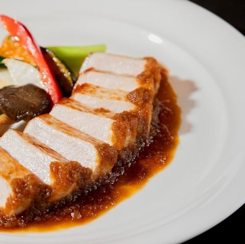 本格洋食の数々を是非ご賞味ください。