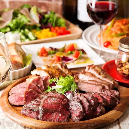 ★一番人気★【3時間飲み放題】炎のクワトロ鉄板肉盛り付き&3種パスタ食べ放題付き全16品プラン4500円