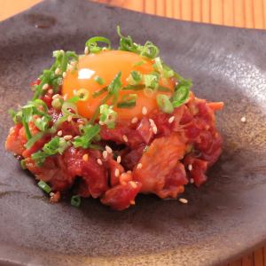 黒毛和牛ユッケ