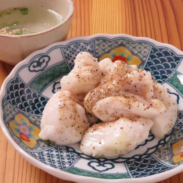 名物 トロホルモン 塩