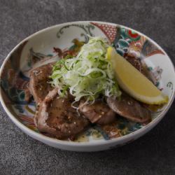 Specially selected P tongue with green onion and salt