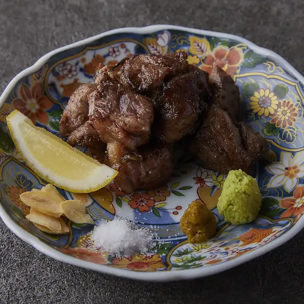 ◇◆ライブ感抜群の空間◆◇宮崎牛中落ちなどこだわりお料理をお愉しみください。デートや記念日、接待にも