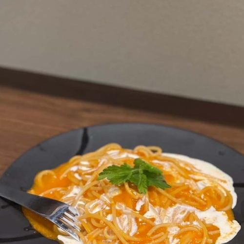 トマトクリームパスタ