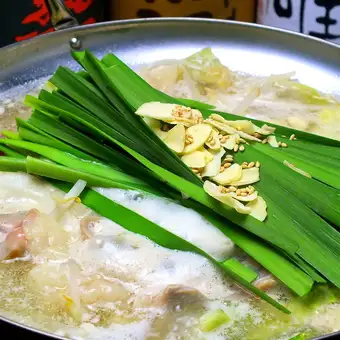 派对佳选!包含180分钟畅饮!九道菜套餐,含内脏火锅!6600日元(含税)