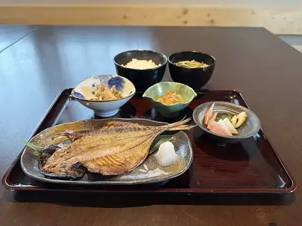 【ランチ限定】焼き魚定食(塩サバ・アジの開き・縞ホッケ)