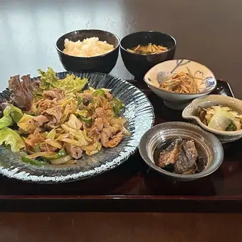 【ランチ限定】肉野菜炒め定食