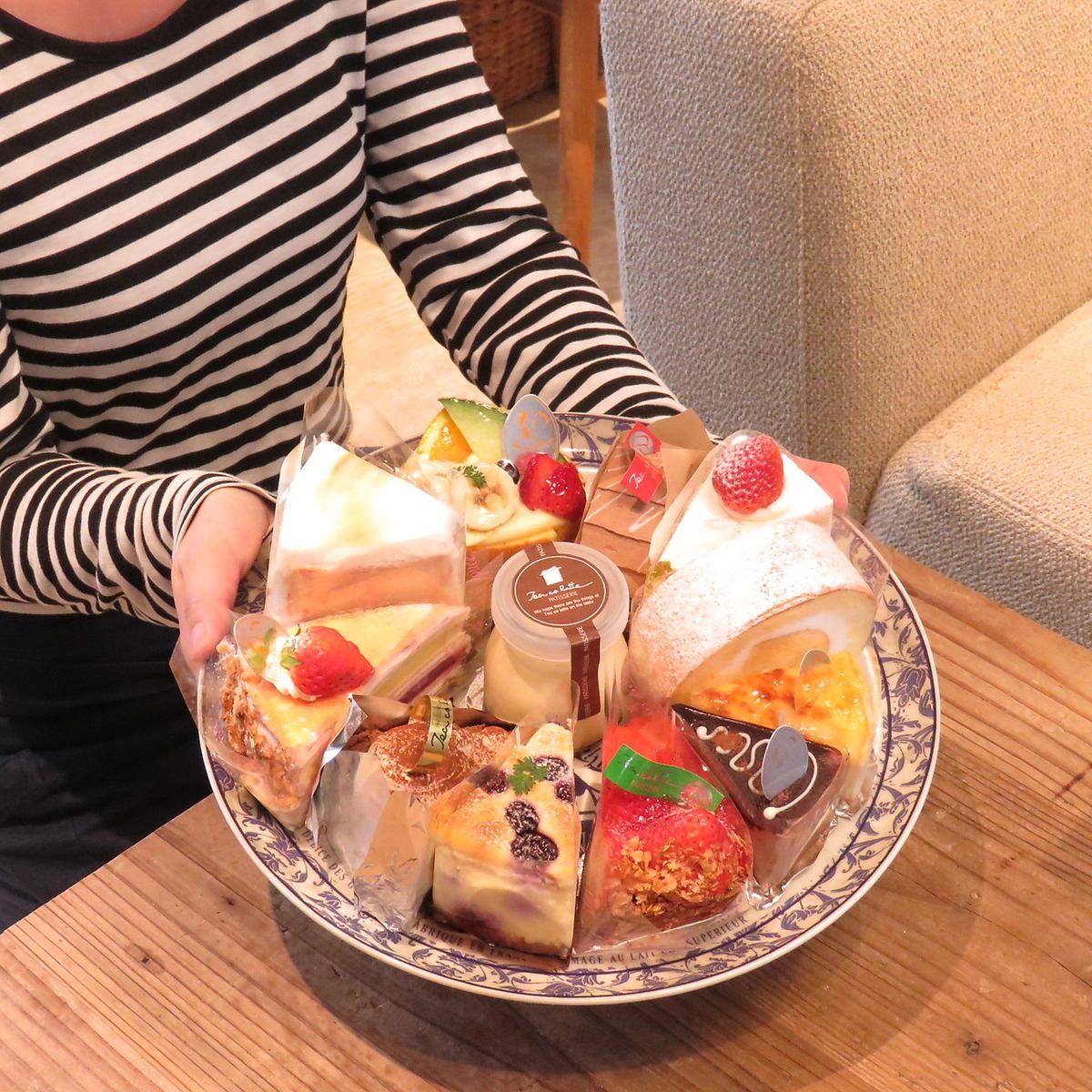 こだわりの紅茶やクッキーなどがうれしいお店☆
