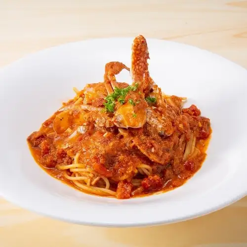 エビのトマトクリームパスタ