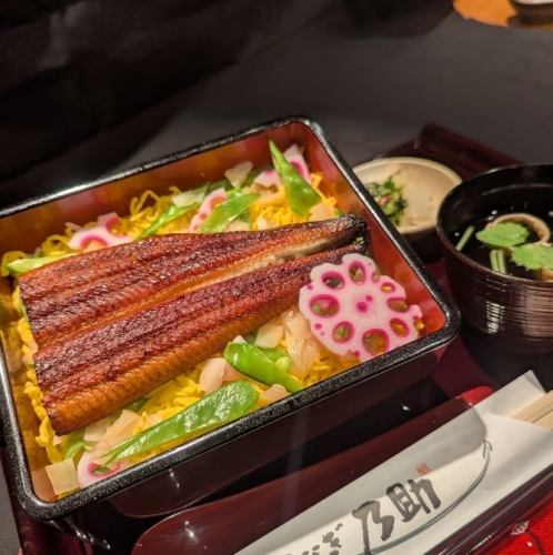春の彩りうな重