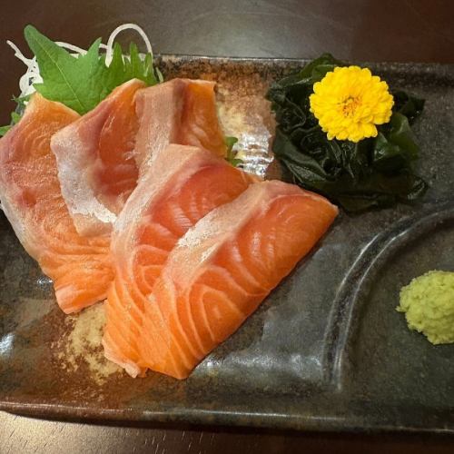 サーモン刺身