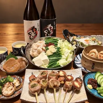 【１２０分飲み放題付き◇】≪全9品≫串焼き・もつ鍋わらいぐし　名物もつ鍋コース