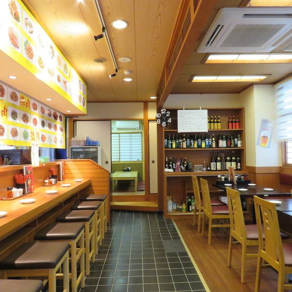 [Tables and counters are enriched!] Table seats are 4 people table x 3 seats (table charter is up to 15 people) There are 6 seats at the counter! Please enjoy your meal at our restaurant!