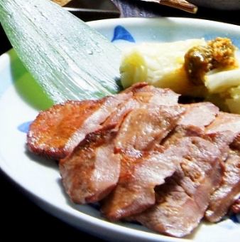 [Sendai specialty] Grilled beef tongue