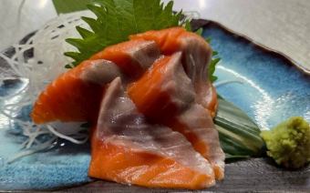 サーモン刺し