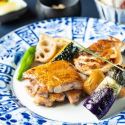 “純鶏”名古屋コーチン 特上もも肉とむね肉の鉄板焼き御膳