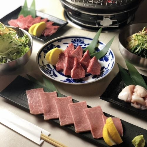 All-you-can-eat and drink course from 5,500 yen