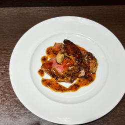 鵝肝松阪牛肉塔利亞塔羅西尼風格