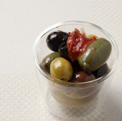 Marinated olives