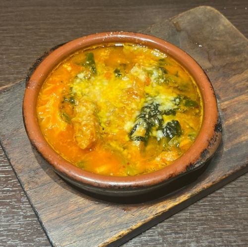 トリッパ・ギアラ・ほうれん草のトマト煮込み