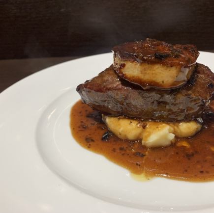 【年末年始スペシャルコース】選べるピッツァ・ロッシーニ、生ビールなど30種2時間飲み放題付き