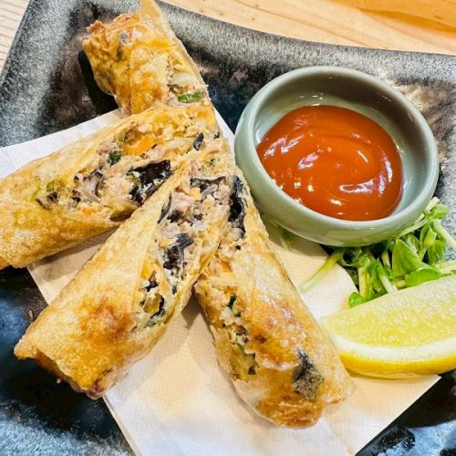 やみつきパリパリ肉揚げ春巻き