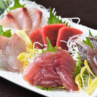 【附2.5小時黃金無限暢飲】肉類及魚類均可享用的8道菜「竹套餐」6,300日圓～5,000日元