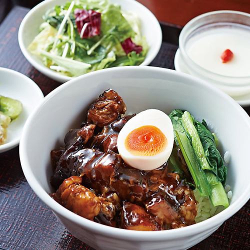 《대만의 포장마차 메시》 魯肉飯(루로한) 점심