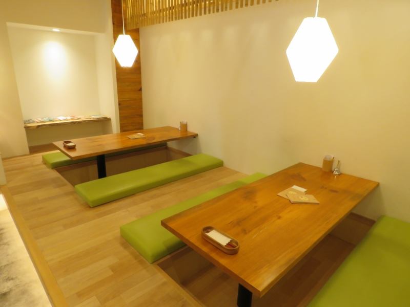 You can use up to 18 people for boasting boasted seats! You can use it in various scenes such as dinner party with family and friends, company banquet, gong comb.Japanese food that you can taste while enjoying the space of Japanese is exquisite.