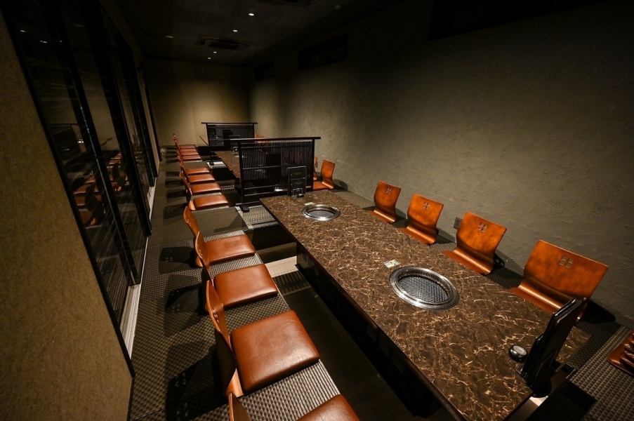 We also have popular horigotatsu seats, so you can relax and enjoy exquisite yakiniku even with children.Please use it in a wide range of scenes such as anniversaries, dates, and family meals.