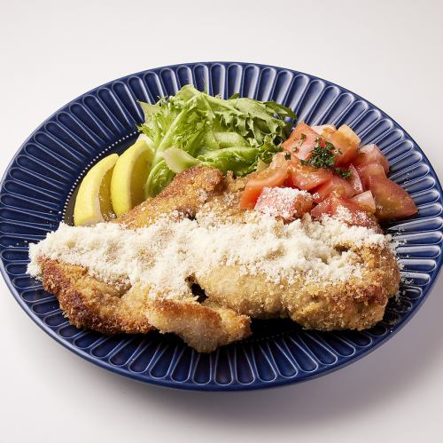 はみ出すミラノ風カツレツ