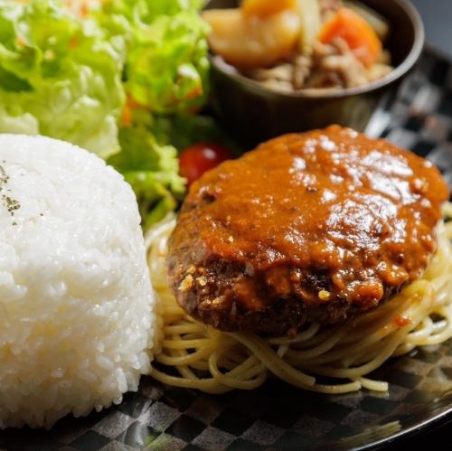 ハンバーグランチ(スープ付き)