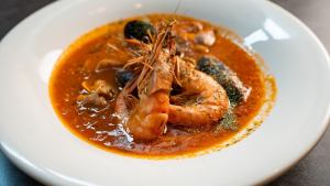 有頭エビのブイヤベース