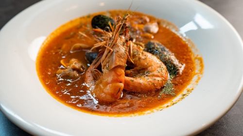 有頭エビのブイヤベース