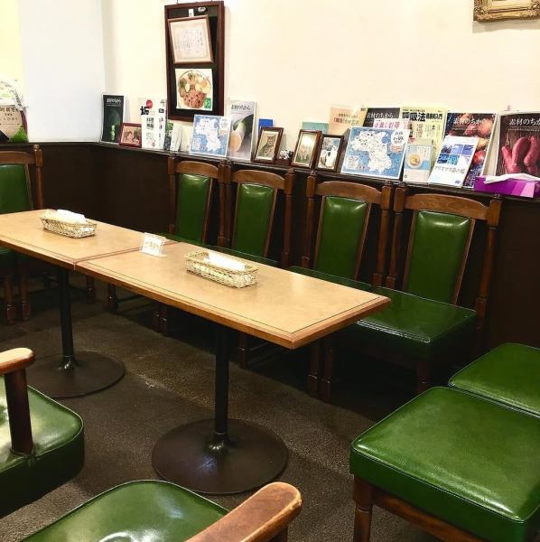 志村坂上駅から徒歩1分！市場や業者を経由せず農家から直接仕入れている為、旬の食材や珍しい食材を多く取り揃えております。併設されているカフェでお召し上がりいただいた野菜を買って帰ることも可能です♪お食事プレートはもちろん、おなかに優しい食材を利用したデザートもゆっくりとした空間でお楽しみいただけます。