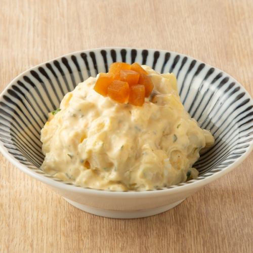 自家製ポテトサラダ