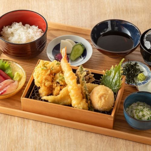 天ぷらまぶし御膳　刺身上天ぷら