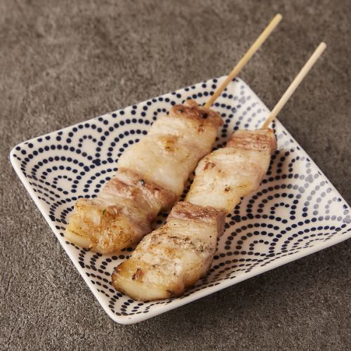 Pork belly skewers (salt)