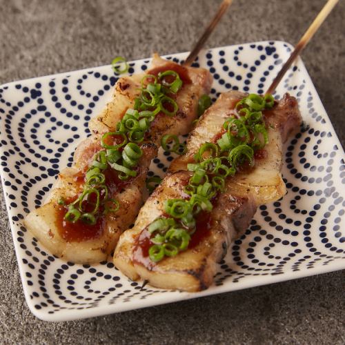 Pork belly skewers (with miso sauce)