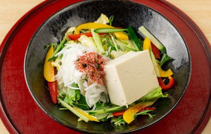 李子小沙丁鱼豆腐沙拉